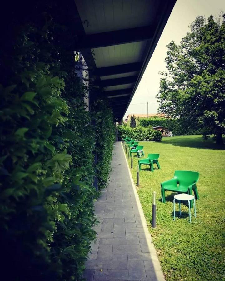 Mxp Rooms Guest House Кардано ал Кампо Екстериор снимка