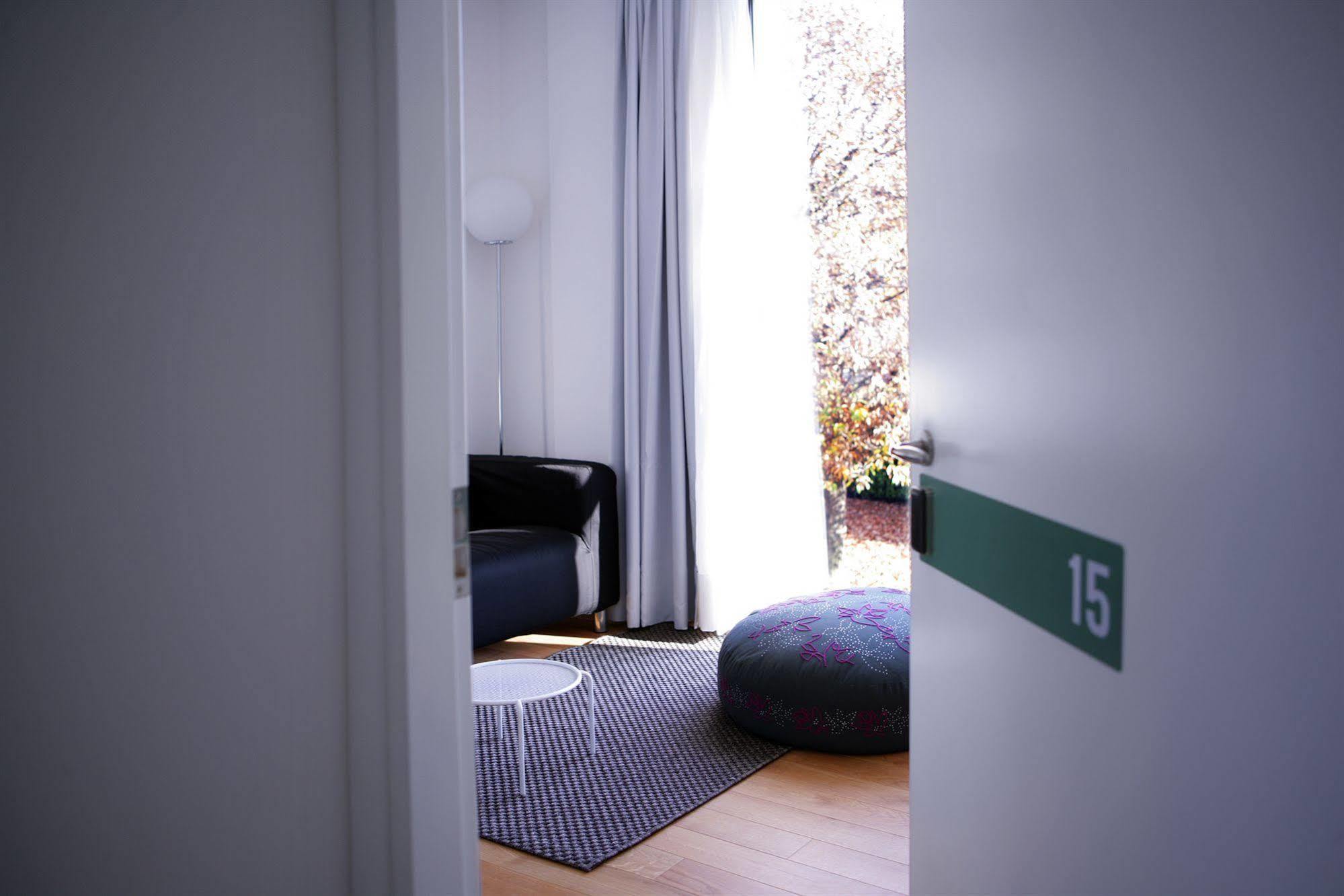 Mxp Rooms Guest House Кардано ал Кампо Екстериор снимка